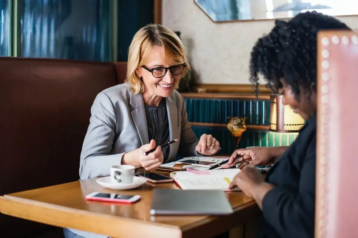 Evidence Technology - 7 razones para implementar un CRM