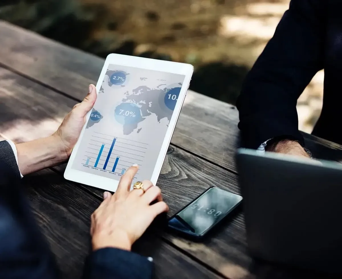 Evidence Technology - ¿Qué es Benchmarking?